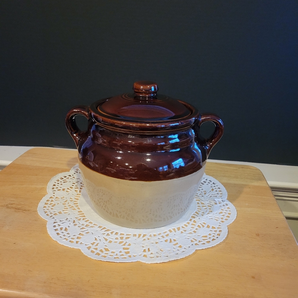 Vintage Monmouth Stoneware Pottery Bean Pot with Lid